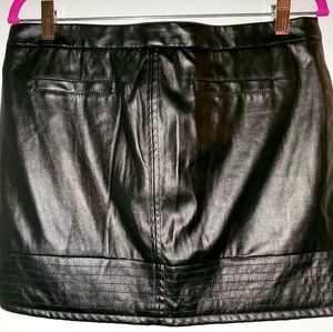 Faux leather mini skirt